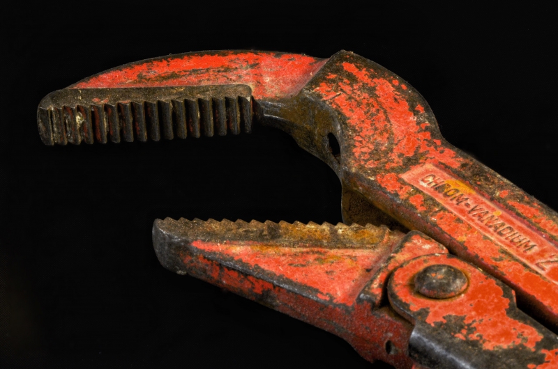 sasu-VILLECROZE-min_pipe-wrench-318084